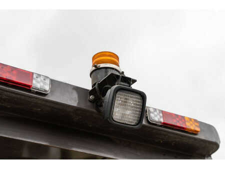 Chariots électriques à 4 roues 2017  Manitou ME 435 (13)