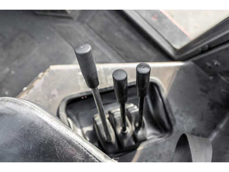 Carrelli elevatori diesel 2018  Manitou M 30-4 (16)