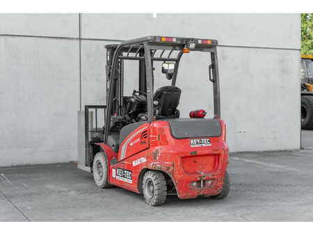 Chariots électriques à 4 roues 2017  Manitou ME 425 (7)