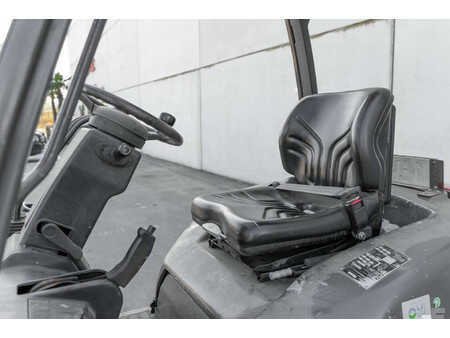 Wózki widłowe diesel 2019  Manitou MI 30 D (11)