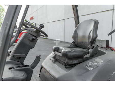 Wózki widłowe diesel 2018  Manitou MI 30 D (11)