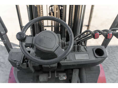 Wózki widłowe diesel 2018  Manitou MI 30 D (12)