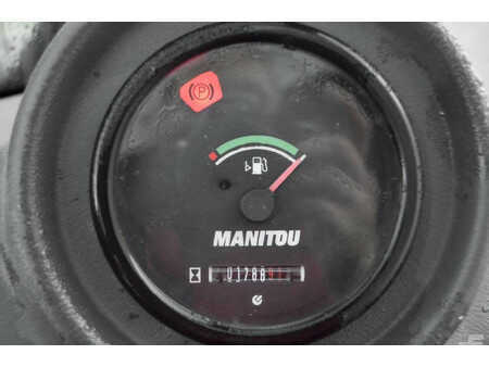 Dieseltrukki 2019  Manitou MC 30-4 (11)