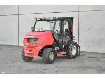 Dieseltrukki 2019  Manitou MC 30-4 (5)