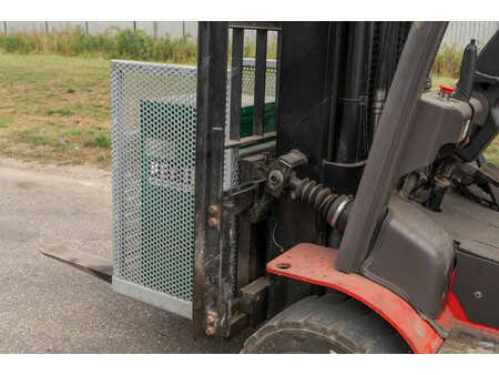Chariots électriques à 4 roues 2019  Manitou ME 435 (9)