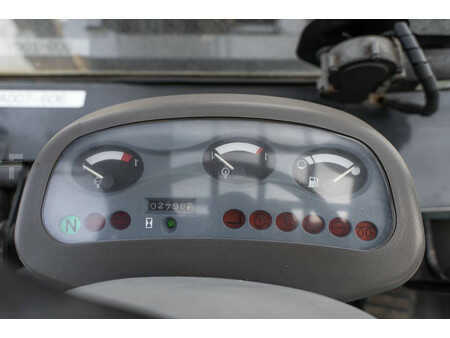 Carrelli elevatori diesel 2011  Komatsu FD 80-10 (18)