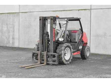 Carrelli elevatori diesel 2020  Manitou MC 25-4 (1)