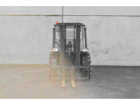 Carrelli elevatori diesel 2020  Manitou MC 25-4 (2)