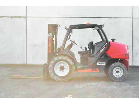 Carrelli elevatori diesel 2020  Manitou MC 25-4 (4)