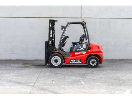 Wózki widłowe diesel 2018  Manitou MI 30 D (12)