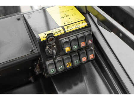 Wózki widłowe diesel 2021  Manitou M 50-4 (16)