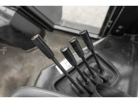 Wózki widłowe diesel 2021  Manitou M 50-4 (17)