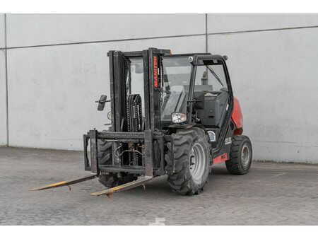 Dieseltrukki 2021  Manitou MC 30-4 (1)