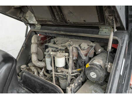 Dieseltrukki 2021  Manitou MC 30-4 (10)