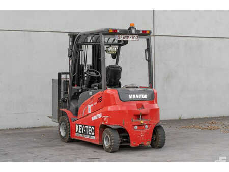Chariots électriques à 4 roues 2022  Manitou ME 430 (7)