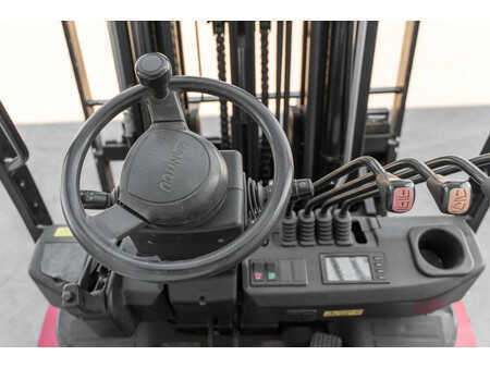 Wózki widłowe diesel 2022  Manitou MI 30 D (13)