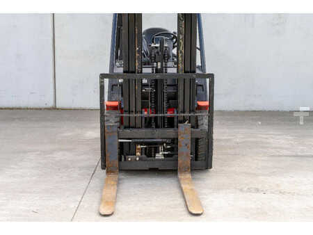 Carrelli elevatori diesel 2022  Manitou MI 25 (4)