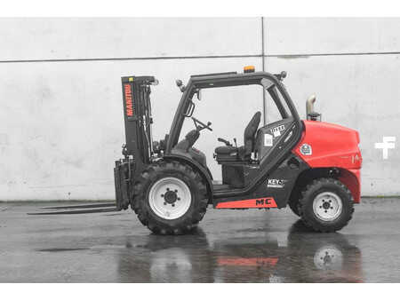 Dieseltrukki 2023  Manitou MC 30-4 D (4)