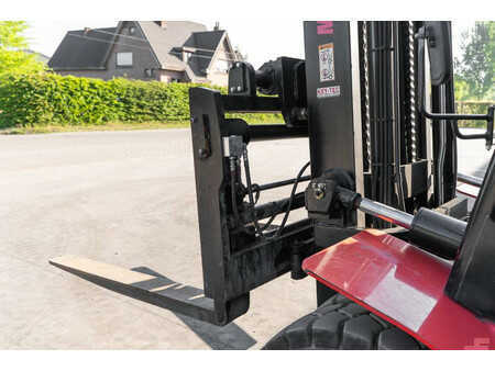 Dieselový VZV 2023  Manitou MI 70 D (9)