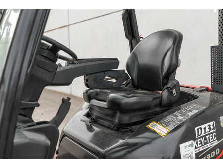 Wózki widłowe diesel 2023  Manitou MI 30 D (15)