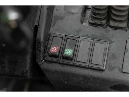 Wózki widłowe diesel 2023  Manitou MI 35 D (14)