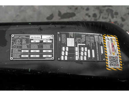 Wózki widłowe diesel 2023  Manitou MI 35 D (16)