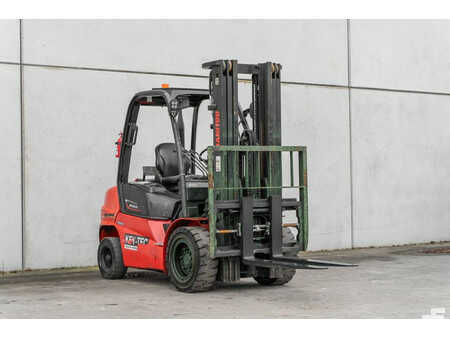 Wózki widłowe diesel 2023  Manitou MI 35 D (3)