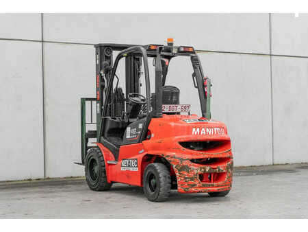 Wózki widłowe diesel 2023  Manitou MI 35 D (7)