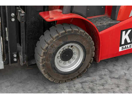 Chariots électriques à 4 roues 2023  Manitou ME 430 (10)