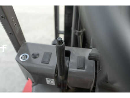 Chariots électriques à 4 roues 2023  Manitou ME 430 (15)