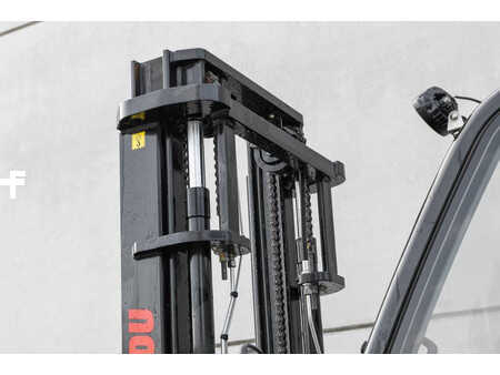 Carrelli elevatori diesel 2023  Manitou M 30-4 (10)