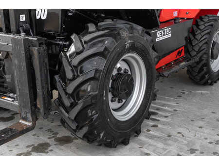 Carrelli elevatori diesel 2023  Manitou M 30-4 (9)