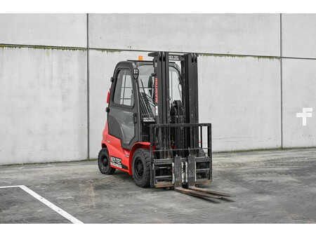 Carrelli elevatori diesel 2022  Manitou MI 25 D (3)
