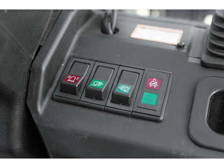 Empilhador diesel 2024  Manitou MI 80 (14)