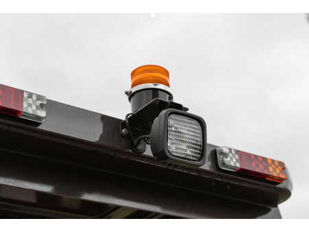 Chariots électriques à 4 roues 2023  Manitou ME 435 (13)