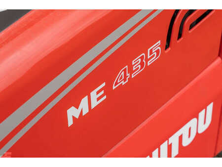 Chariots électriques à 4 roues 2023  Manitou ME 435 (14)