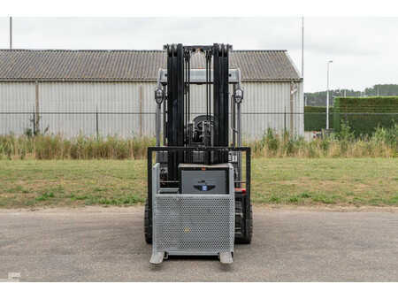 Chariots électriques à 4 roues 2023  Manitou ME 435 (2)