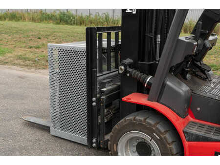 Chariots électriques à 4 roues 2023  Manitou ME 435 (9)
