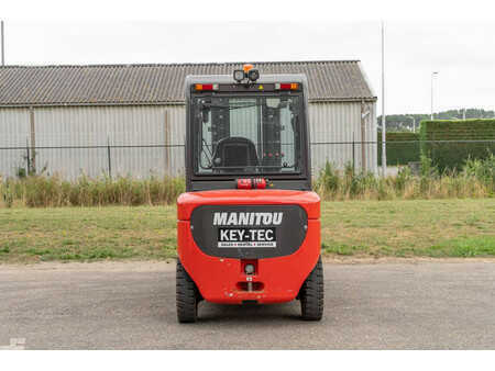 Chariots électriques à 4 roues 2024  Manitou ME 450 (6)