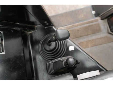 Wózki widłowe diesel 2024  Manitou M 50-4 (17)