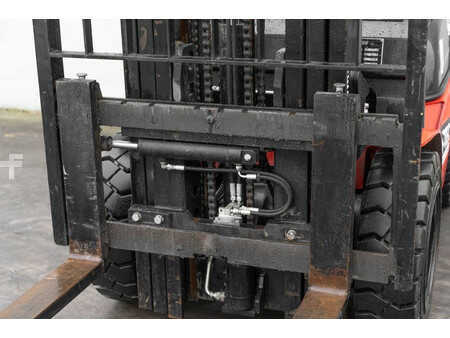 Wózki widłowe diesel 2024  Manitou MI 30 D (8)