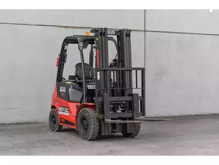 Carretilla elevadora diésel 2022  Manitou MI 25 D (3)
