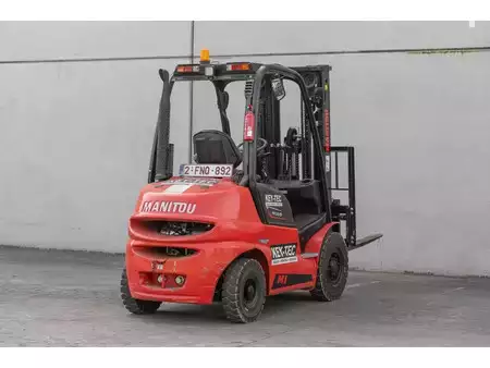 Carretilla elevadora diésel 2022  Manitou MI 25 D (5)