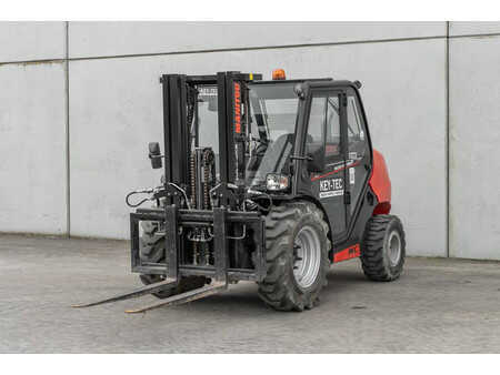 Dieseltrukki 2024  Manitou MC 30-4 (1)