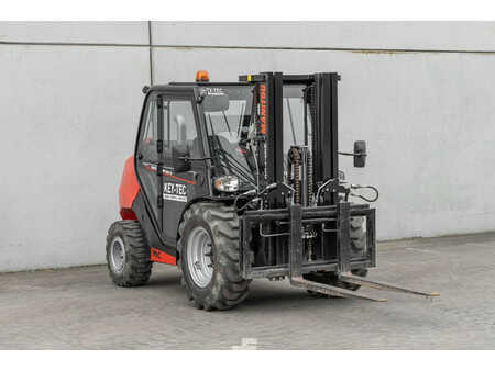 Dieseltrukki 2024  Manitou MC 30-4 (3)