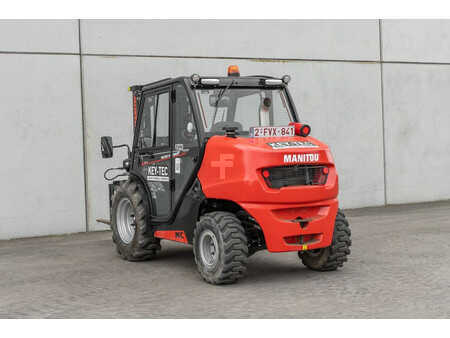 Dieseltrukki 2024  Manitou MC 30-4 (7)