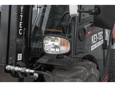 Carrelli elevatori diesel 2024  Manitou MC 25-4 (10)