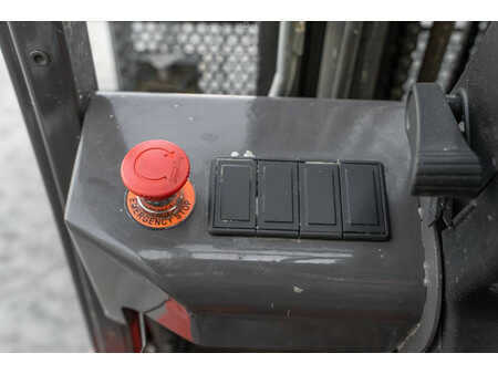 Elektro tříkolové VZV 2024  Manitou ME 316 (16)