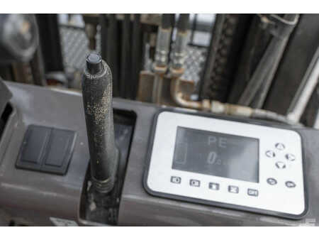 Elektro tříkolové VZV 2024  Manitou ME 316 (17)