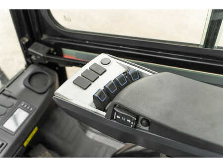 Wózki widłowe diesel 2024  Manitou MI 35 D (14)